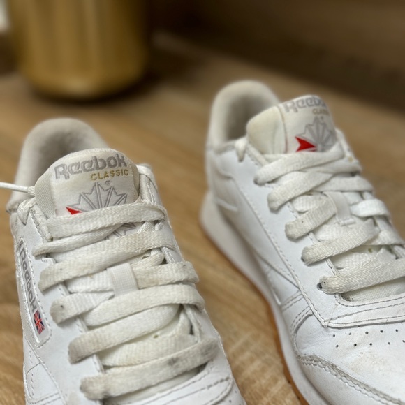 REEBOK Classic Leather Shoes | Women’s Size 6 - Picture 4 of 7